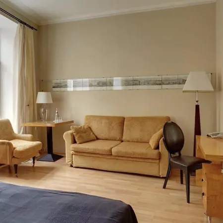 Апартаменты The Best Naples Apartment