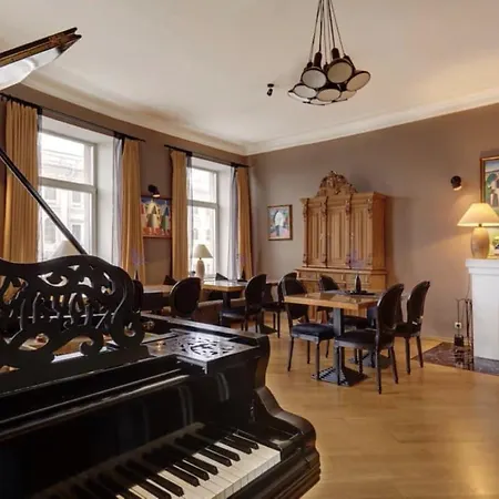 The Best Naples Apartment *